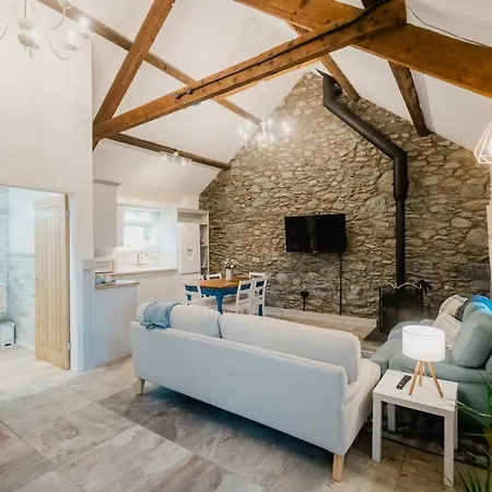 Villa The Cow Shed At Pencraig à Holyhead Extérieur photo